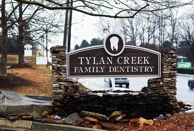 Tylan Creek Family Dentistry outdoor sign