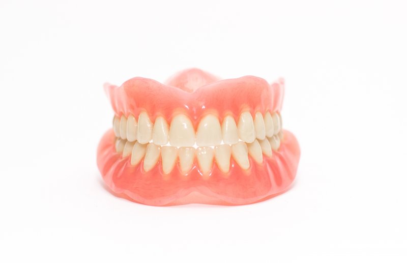 Denture